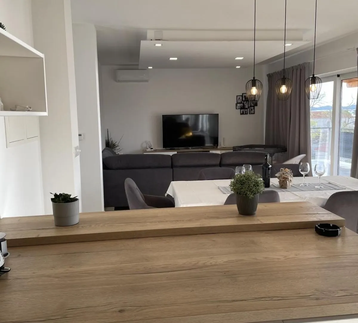 Apartment In Turanj With Sea View, Balcony, Air Conditioning, Wifi 5075-2